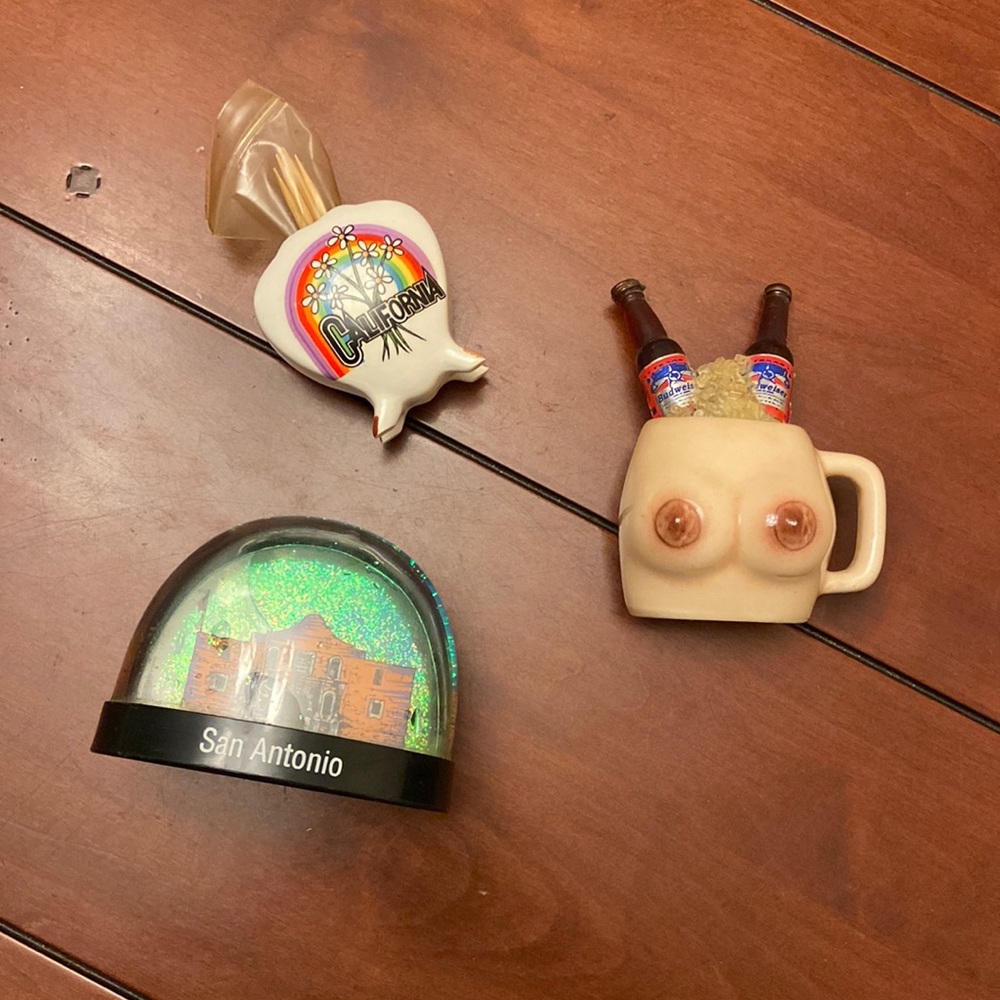 Vintage Souvenirs